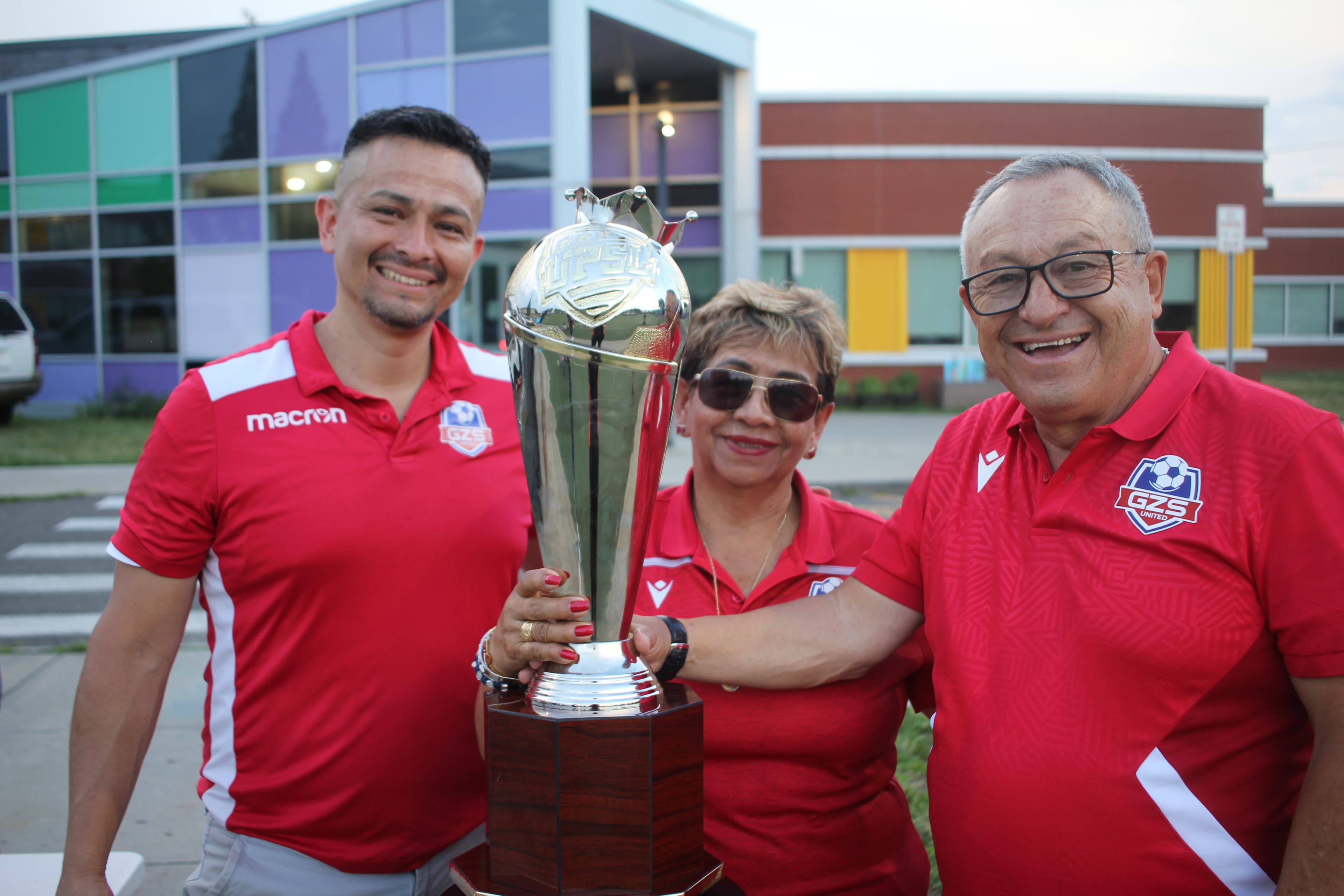 UPSL Trophy Pictures 26' photo 2
